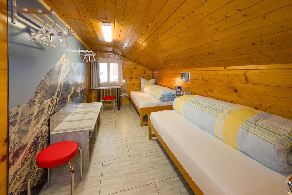 Apartment Efeu "Mit Stil & Tradition" Grachen Bagian luar foto