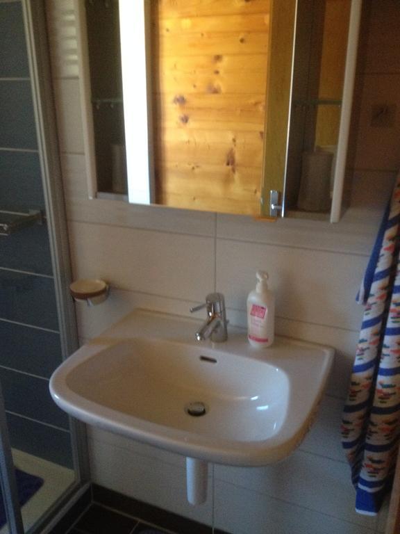 Apartment Efeu "Mit Stil & Tradition" Grachen Bagian luar foto